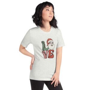 Santa LOVE Christmas T-Shirt - Festive Holiday Apparel in Multiple Colors - 100% Combed Cotton - Available in Various Sizes - Perfect for Holidays - On-Demand Production