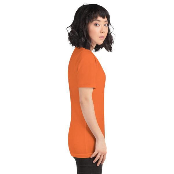 Stylish Unisex T-Shirt: Comfortable and Versatile Clothing for Men and Women - Image 36