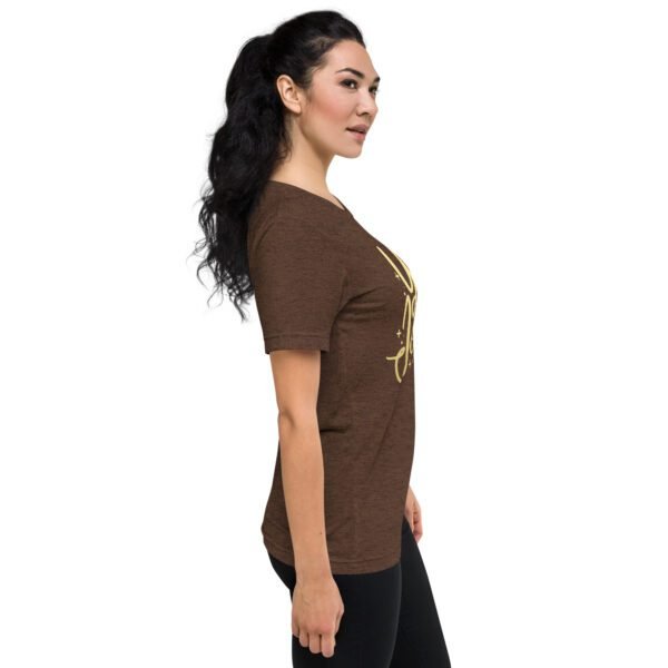 Stylish Short Sleeve T-Shirt for Men and Women - Shop Now! - Image 16