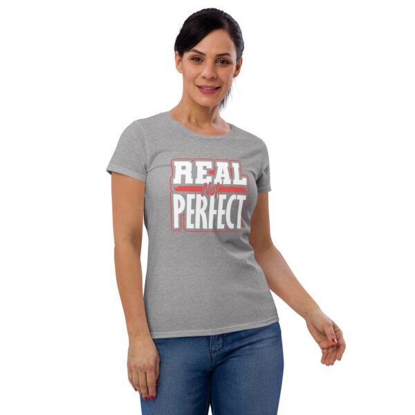 Women's short sleeve t-shirt - Image 5