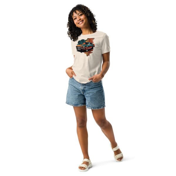 Stylish Women's Relaxed T-Shirt: Comfortable & Chic Tops for Everyday Wear - Image 19