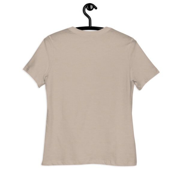 Stylish Women's Relaxed T-Shirt: Comfortable & Trendy Tops for Women - Image 8