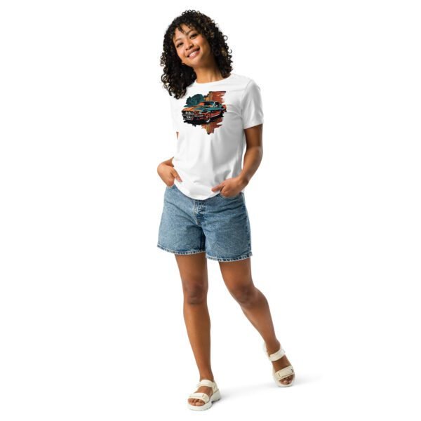 Stylish Women's Relaxed T-Shirt: Comfortable & Chic Tops for Everyday Wear - Image 22